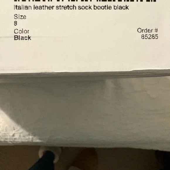 Italian Leather Stretch Sock Bootie Size 8 - Picture 6 of 6